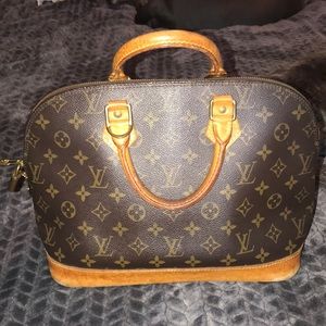 Vintage LV Alma PM🖤